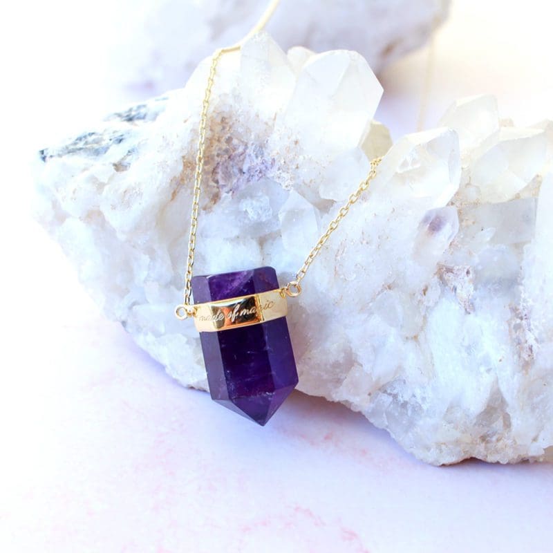 how to choose the right crystal necklace